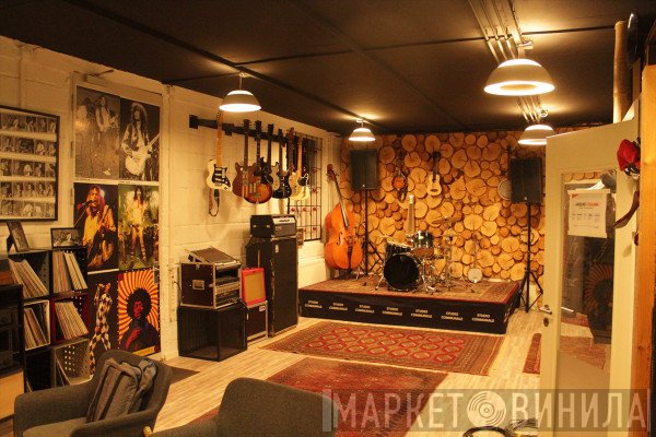 Studio Communale - Винил CD и Кассеты лейбла Studio Communale на сайте МаркетВинила
