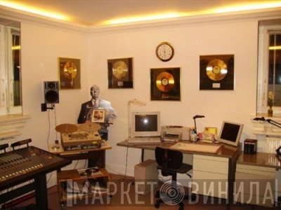 Studio Europa - Винил CD и Кассеты лейбла Studio Europa на сайте МаркетВинила