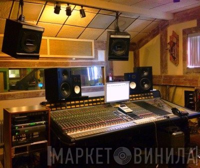 The Disc Ltd. - Винил CD и Кассеты лейбла The Disc Ltd. на сайте МаркетВинила