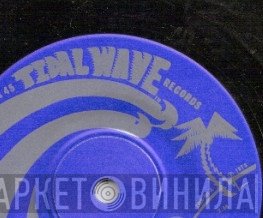 Tidal Wave Records - Винил CD и Кассеты лейбла Tidal Wave Records на сайте МаркетВинила
