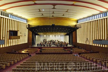 Tivoli Koncertsalen, Copenhagen - Винил CD и Кассеты лейбла Tivoli Koncertsalen, Copenhagen на сайте МаркетВинила