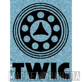 Twic Lyrec - Винил CD и Кассеты лейбла Twic Lyrec на сайте МаркетВинила