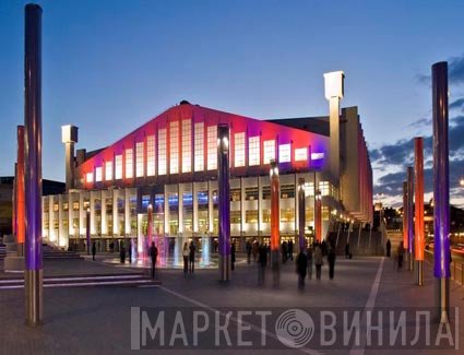 Wembley Arena - Винил CD и Кассеты лейбла Wembley Arena на сайте МаркетВинила