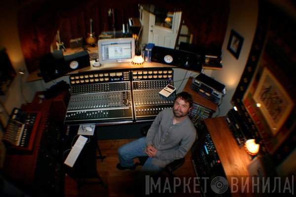 Wide Hive Studio - Винил CD и Кассеты лейбла Wide Hive Studio на сайте МаркетВинила